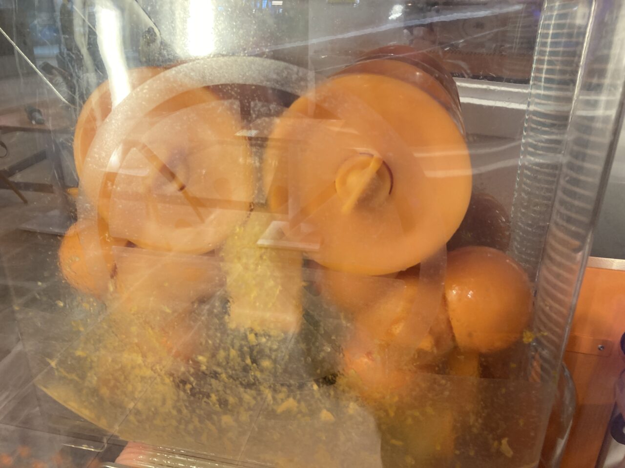 オレンジ自販機